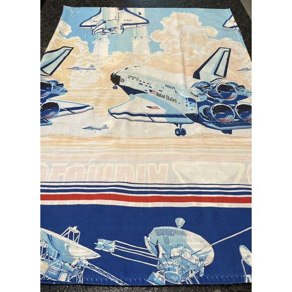 Columbia Space Shuttle NASA Sears 4 Pc Set 2 Drapes, Twin Flat Sheet, Valance - Picture 4 of 11